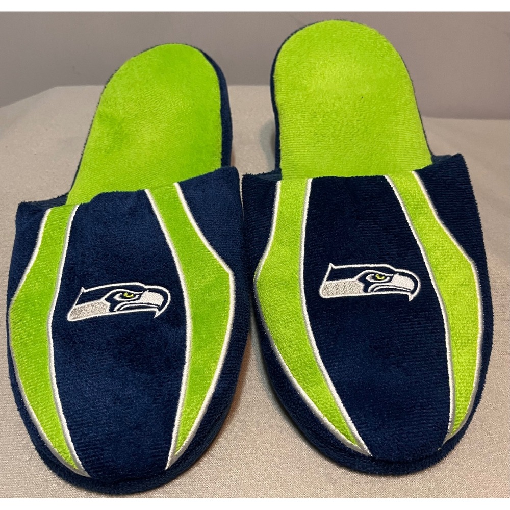 Seattle Seahawks NFL Mens Large 11-12 Slippers Navy Blue Action Green Slides‎